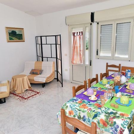 B&B Sa Pintadera Muravera Bagian luar foto