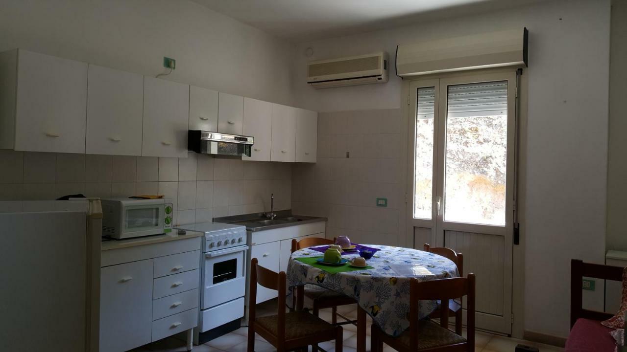 B&B Sa Pintadera Muravera Bagian luar foto