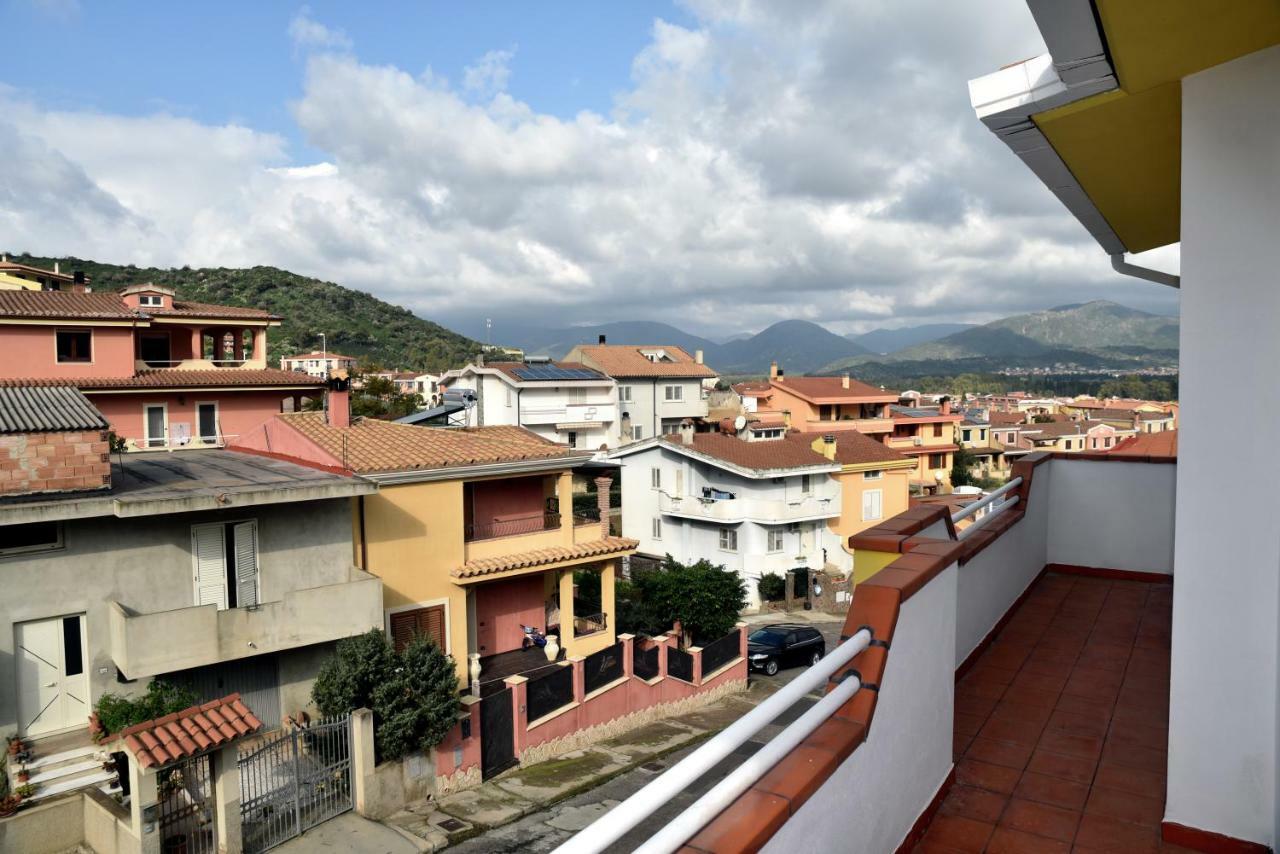 B&B Sa Pintadera Muravera Bagian luar foto