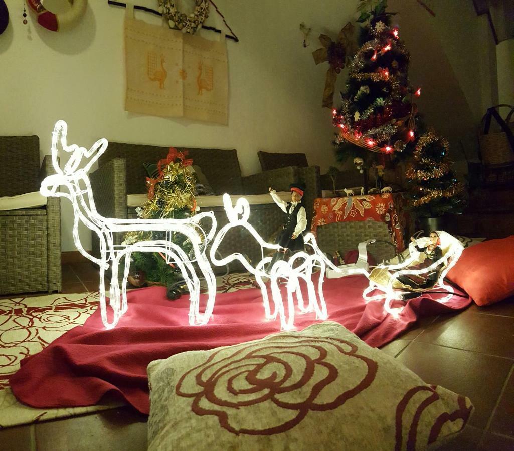 B&B Sa Pintadera Muravera Bagian luar foto