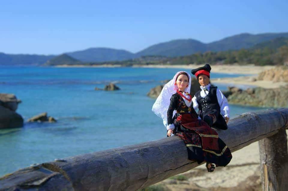 B&B Sa Pintadera Muravera Bagian luar foto